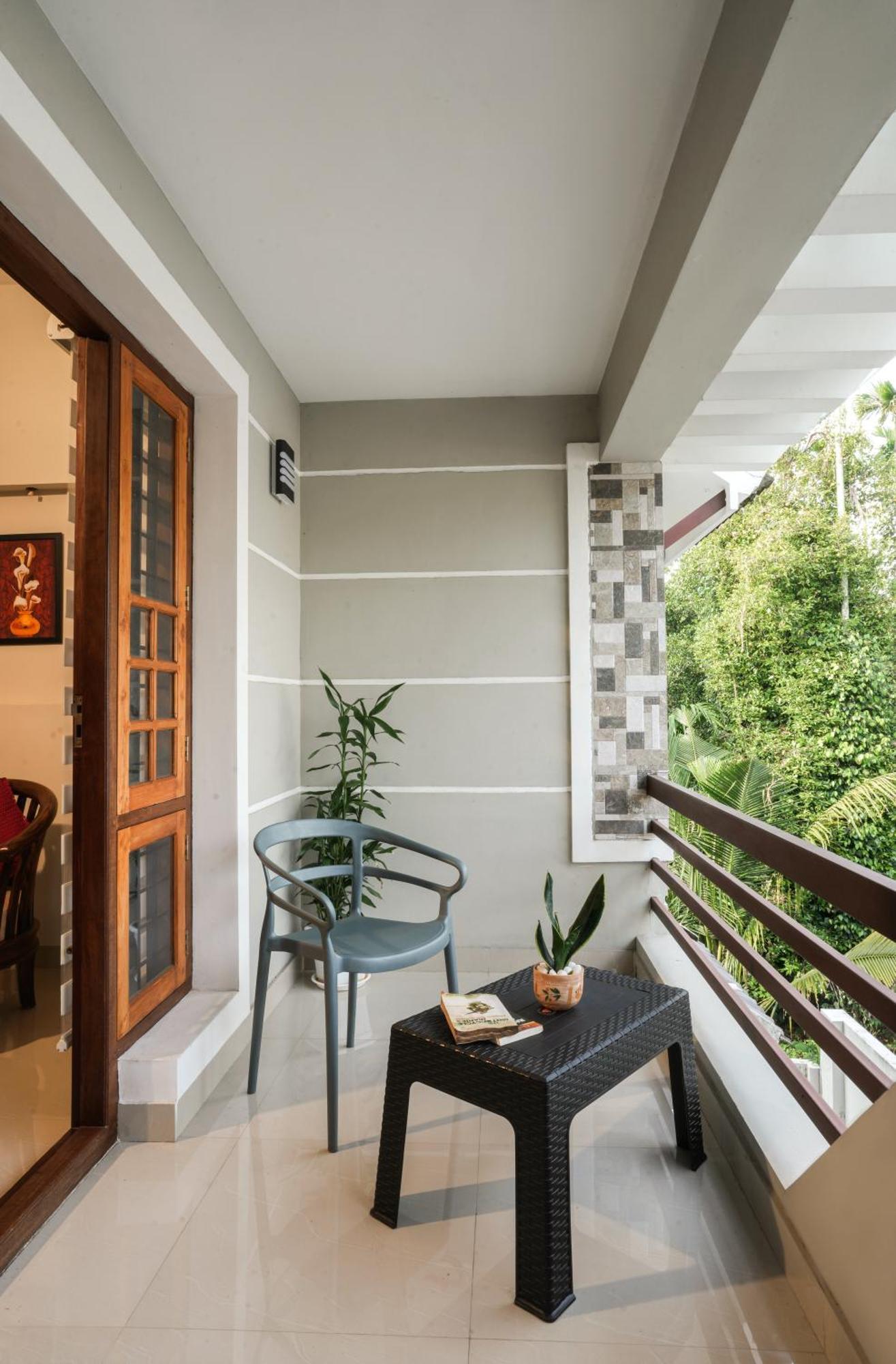 Swapna Home Suites Nedumbassery Esterno foto