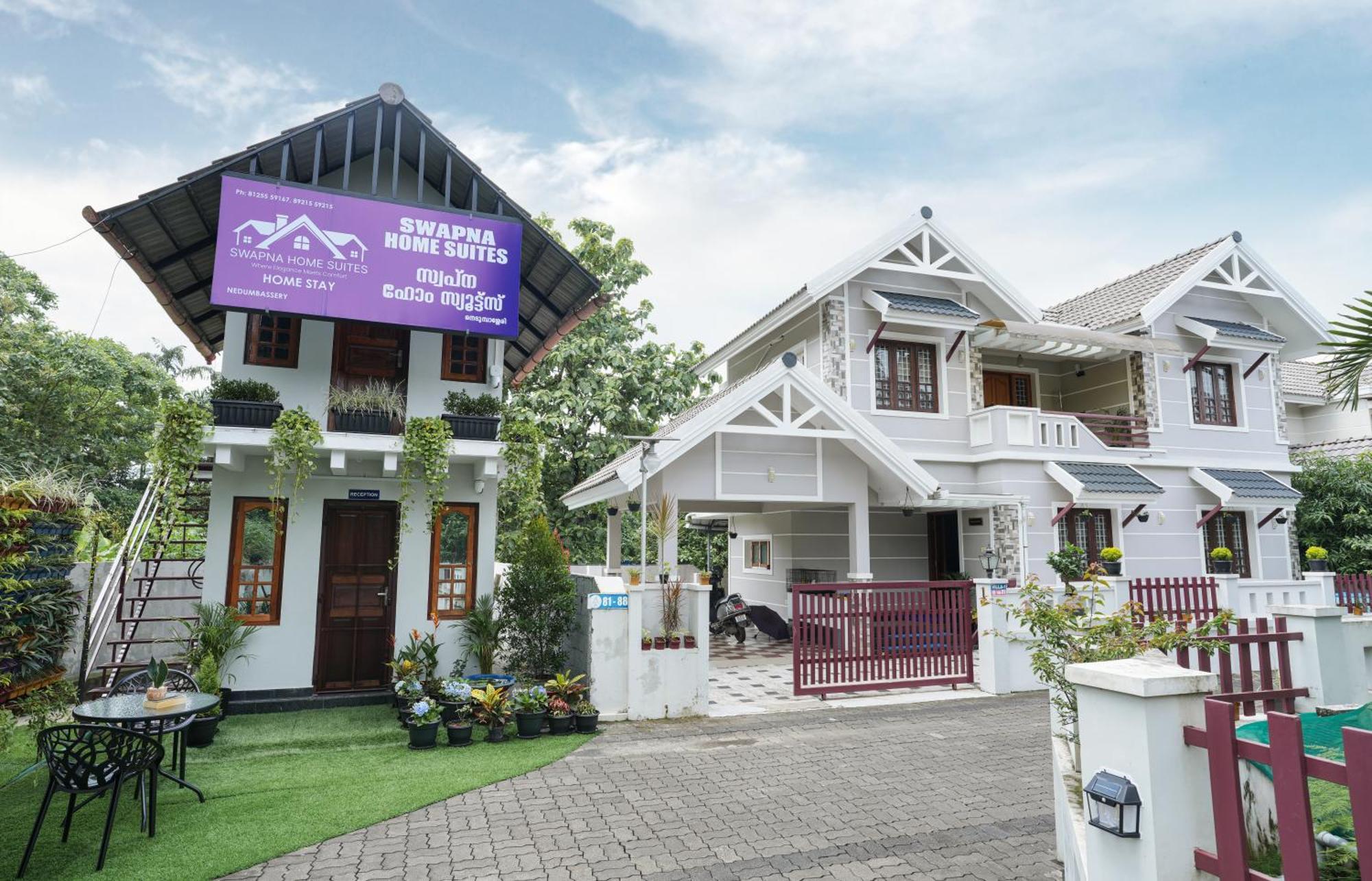 Swapna Home Suites Nedumbassery Esterno foto